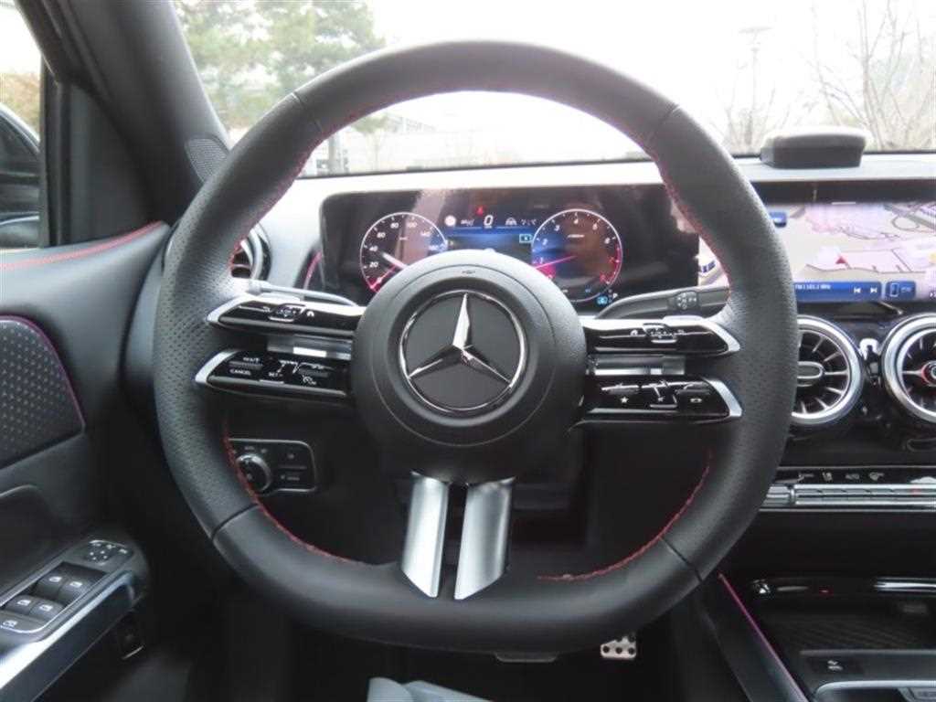 Mercedes Benz GLB Class 2025 Negro - Importación desde Corea - HF Imports Iquique - Foto 16