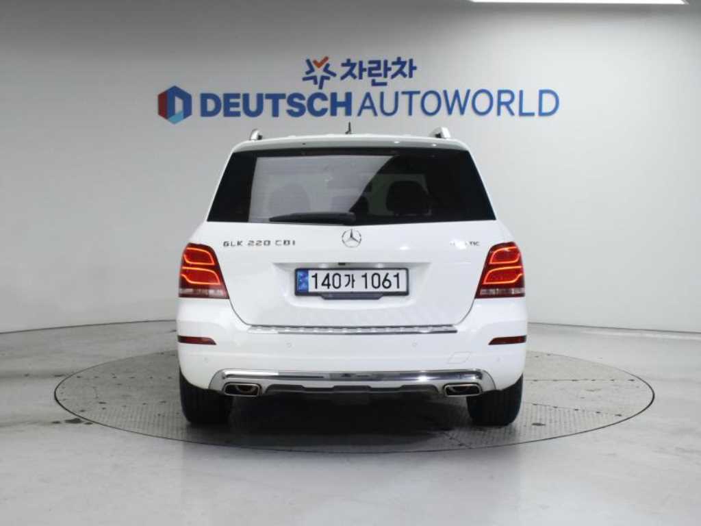 Mercedes Benz GLK Class - Vista 4