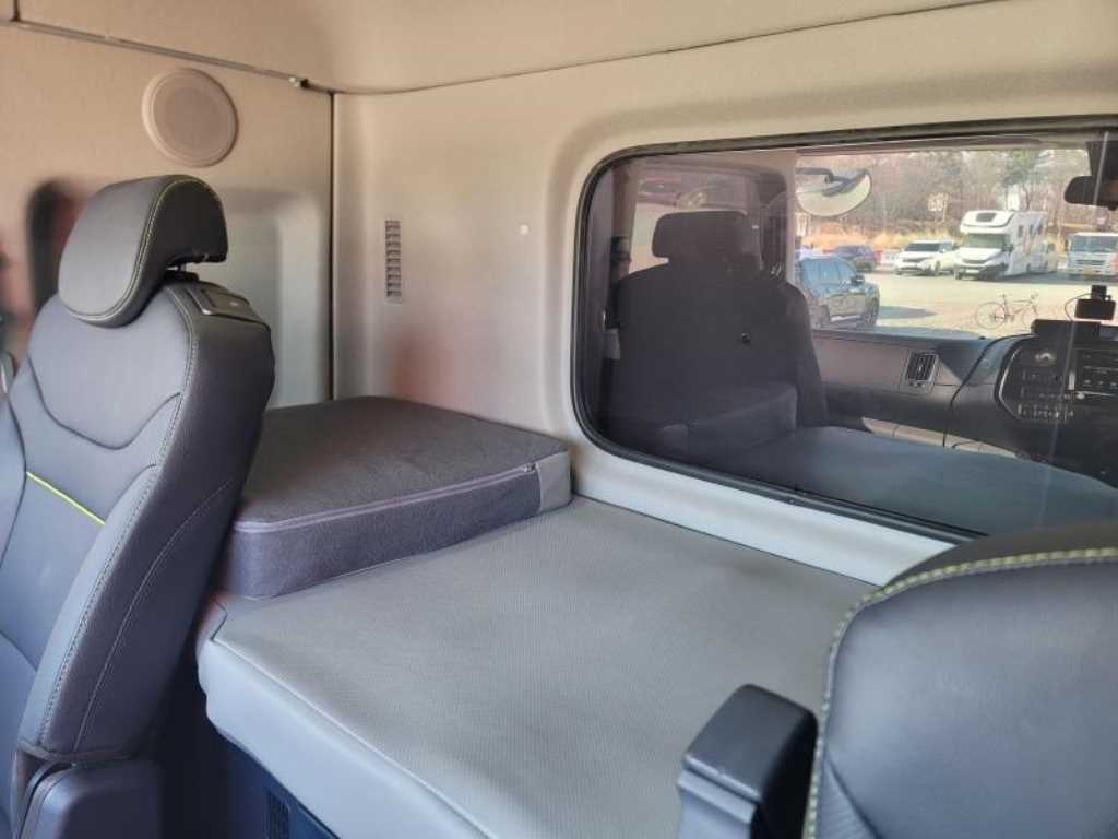 medium and large cargo truck 2025 Blanco - Importación desde Corea - HF Imports Iquique - Foto 14