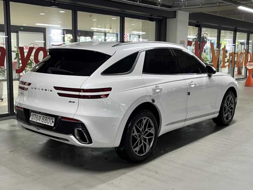 Genesis GV70 - Vista 4