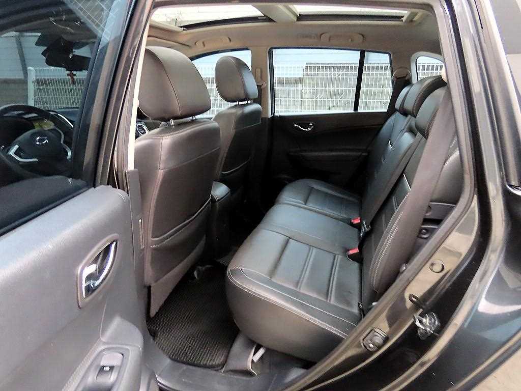 SAMSUNG QM5 - Vista 6