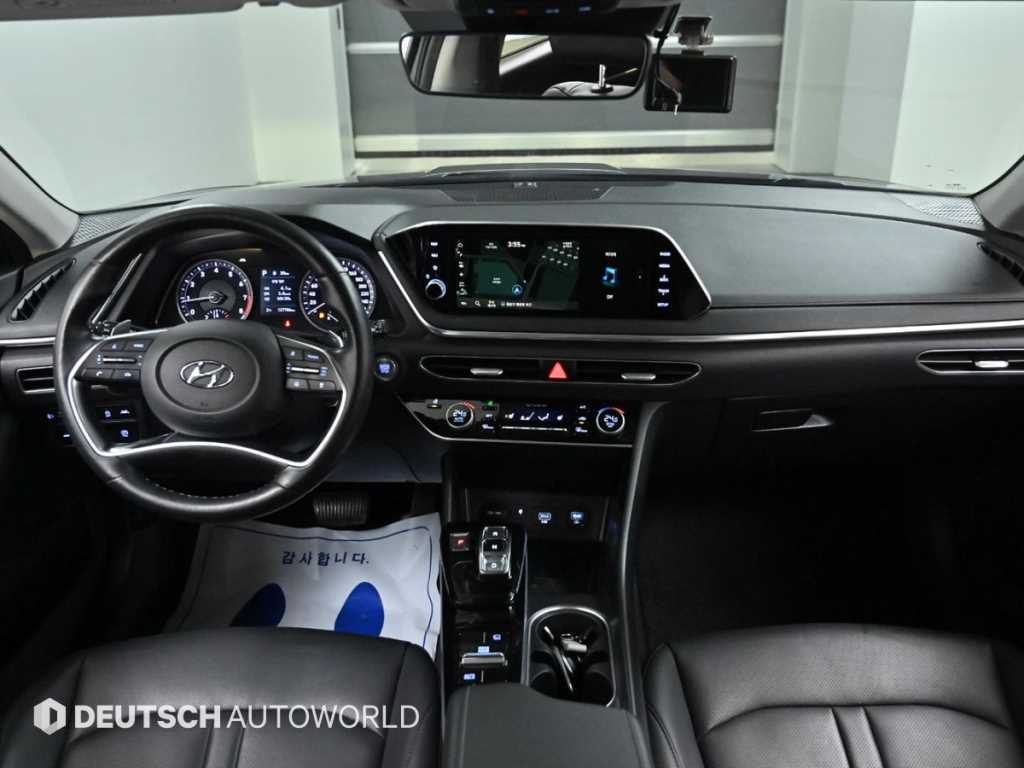 HYUNDAI Sonata - Vista 7