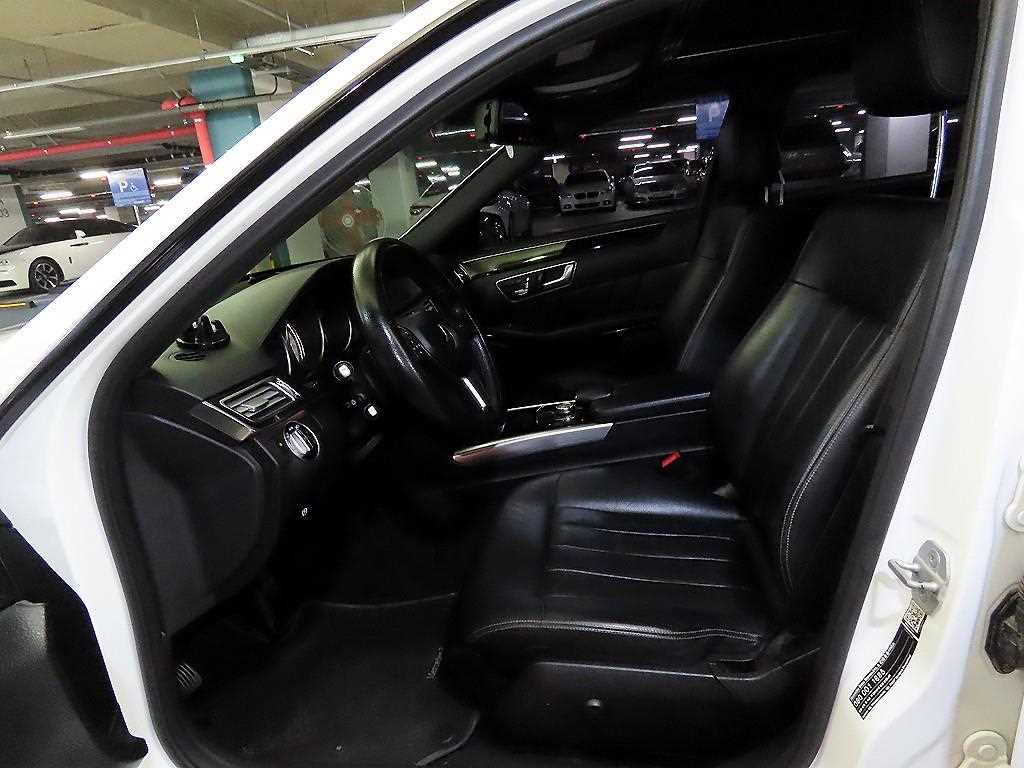 Mercedes Benz E class - Vista 6