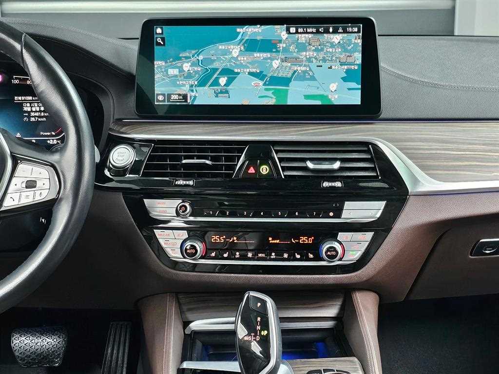 BMW 5 Series 2021 Blanco - Importación desde Corea - HF Imports Iquique - Foto 14