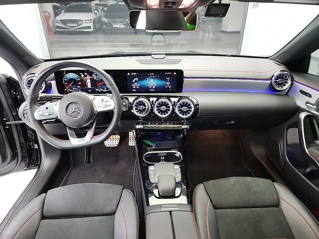 Mercedes Benz CLA Class - Vista 7