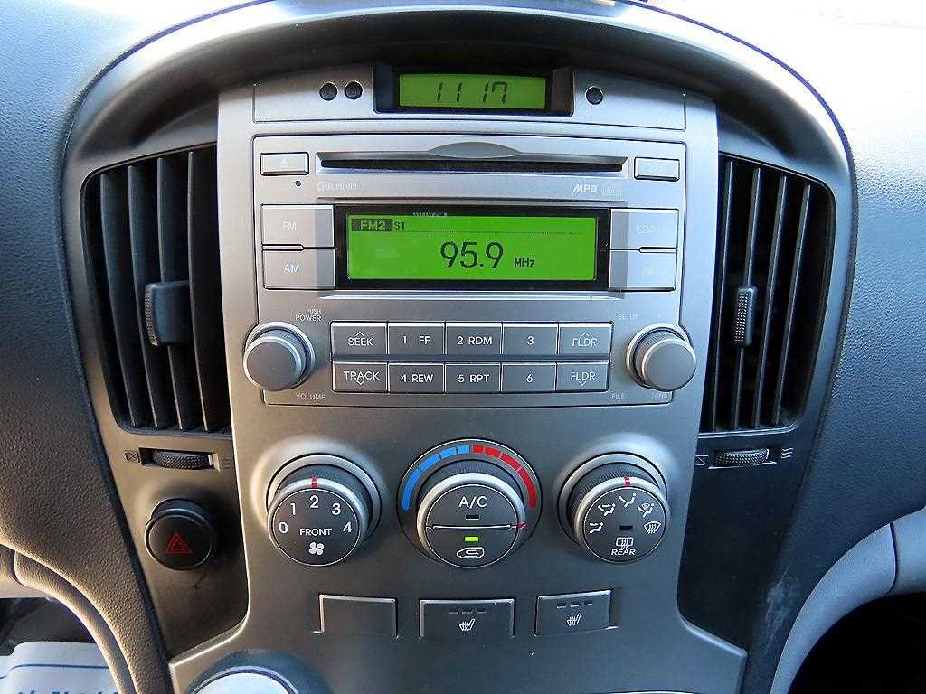 HYUNDAI Starex 2016 Azul - Importación desde Corea - HF Imports Iquique - Foto 13