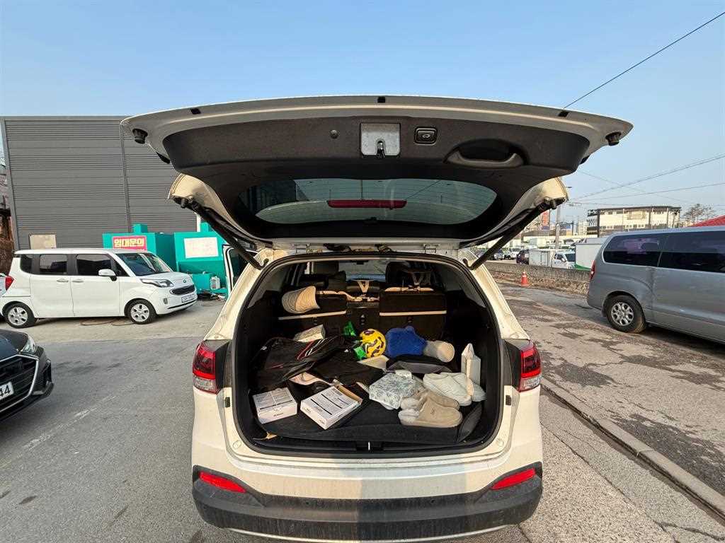 KIA Sorento - Vista 8