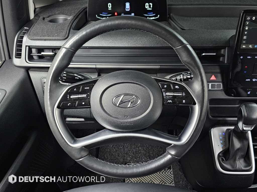 HYUNDAI Staria 2023 Gris - Importación desde Corea - HF Imports Iquique - Foto 13