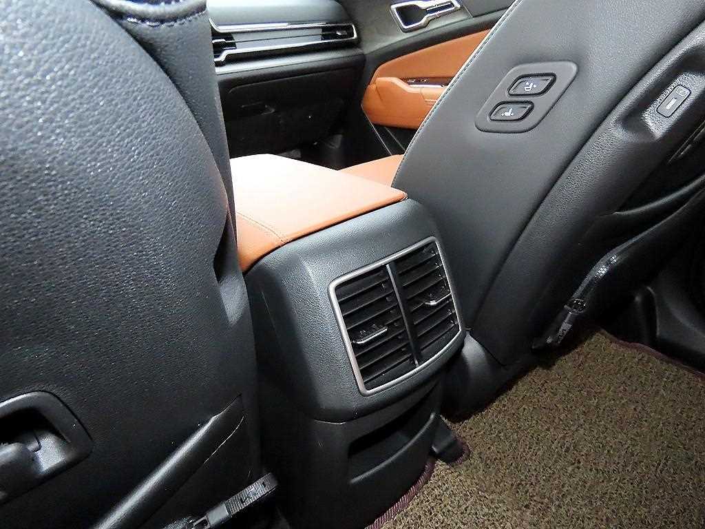 KIA Sportage 2024 Gris - Importación desde Corea - HF Imports Iquique - Foto 16