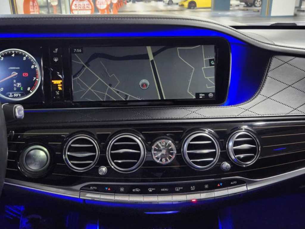 Mercedes Benz S Class - Vista 10