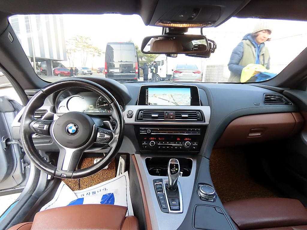 BMW 6 series - Vista 8