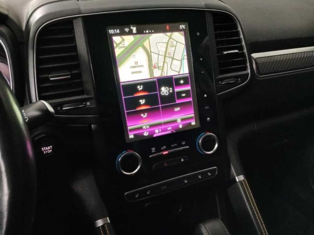 SAMSUNG QM6 - Vista 11