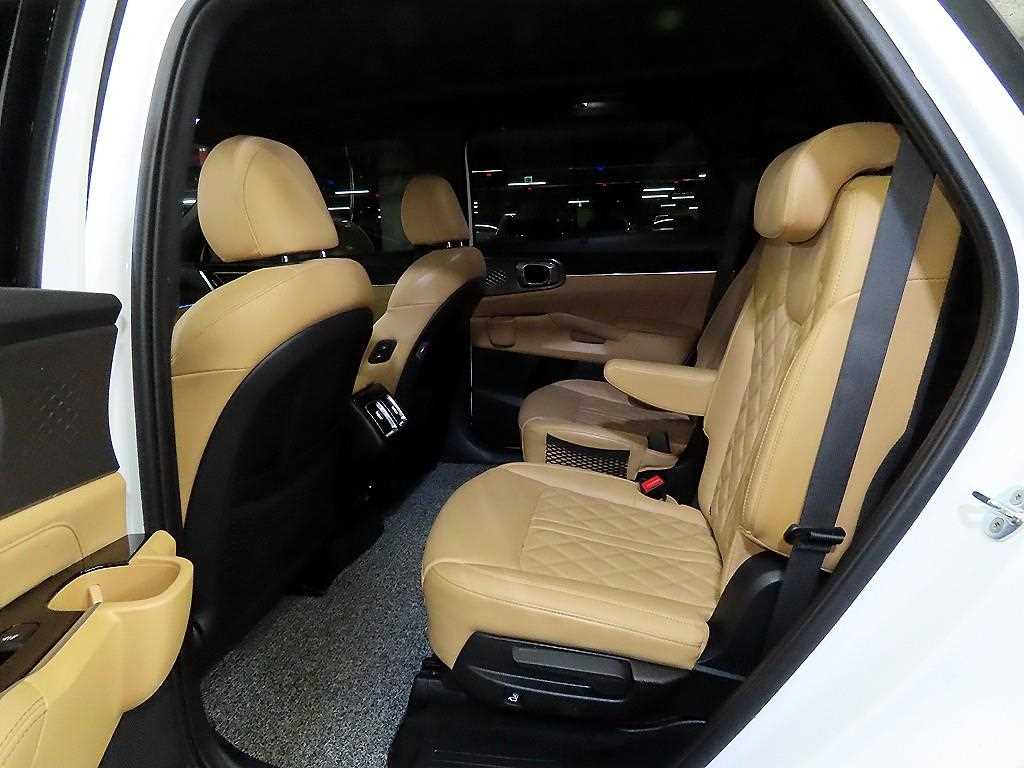 KIA Sorento - Vista 8