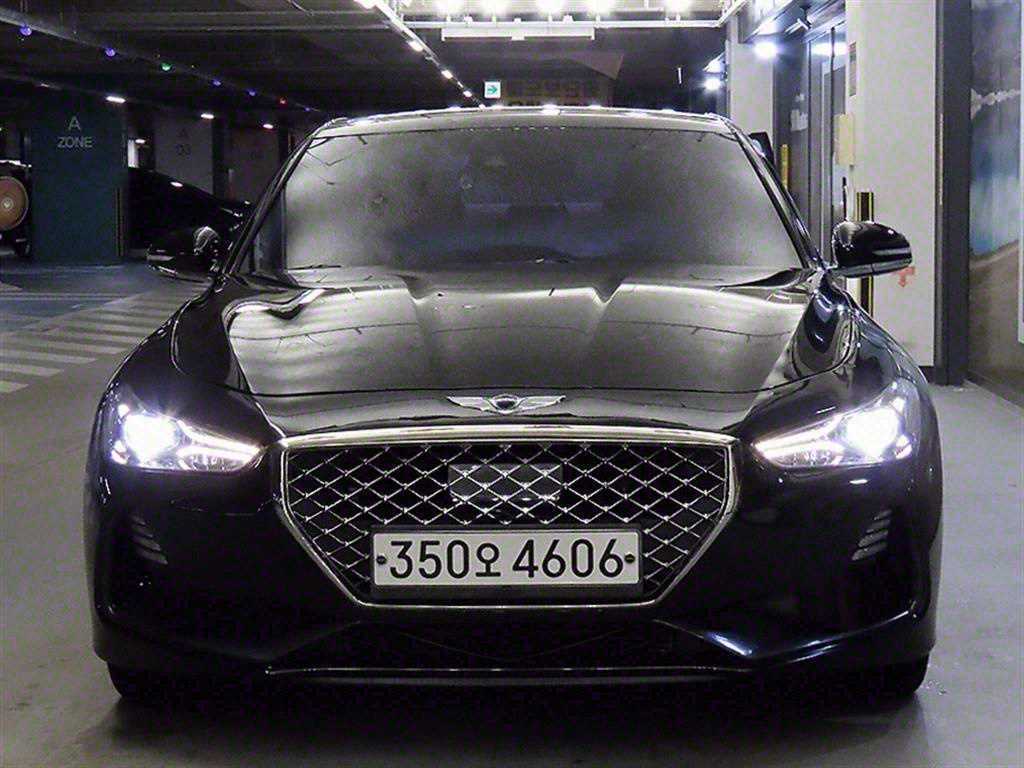 Genesis G70 - Vista 2