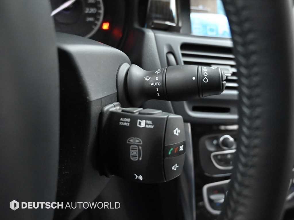 SAMSUNG SM5 2011 Blanco - Importación desde Corea - HF Imports Iquique - Foto 18