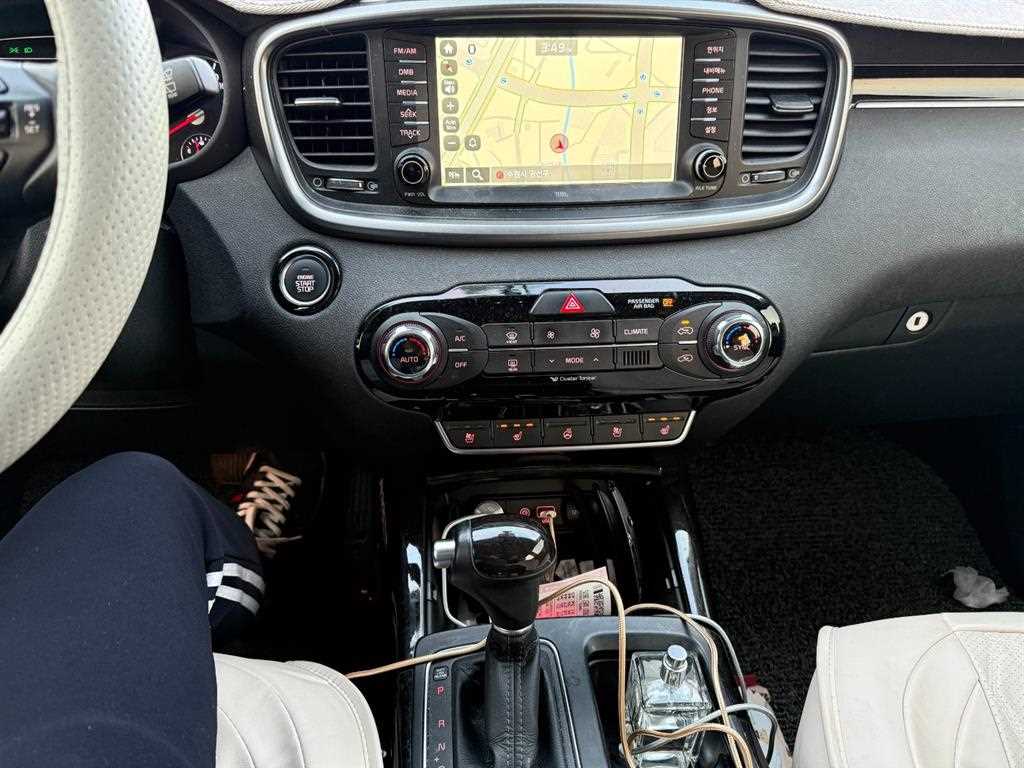 KIA Sorento - Vista 6