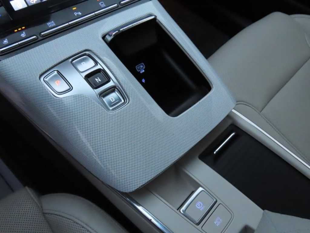 HYUNDAI Grandeur 2022 Negro - Importación desde Corea - HF Imports Iquique - Foto 15