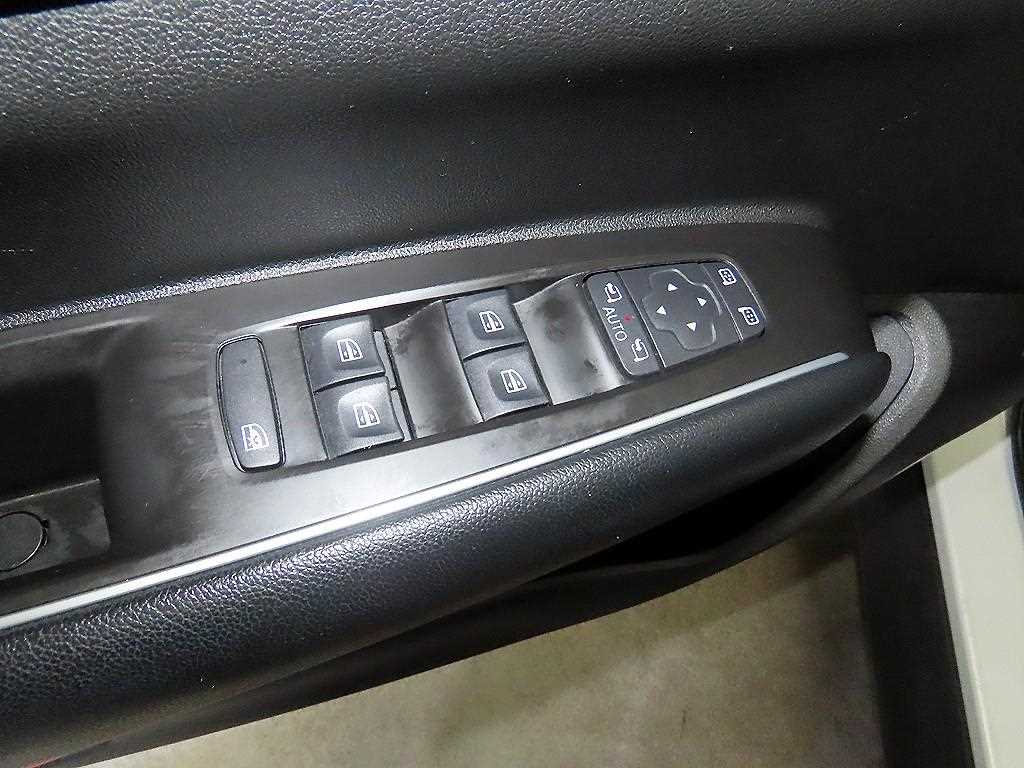 SAMSUNG QM6 2023 Blanco - Importación desde Corea - HF Imports Iquique - Foto 13