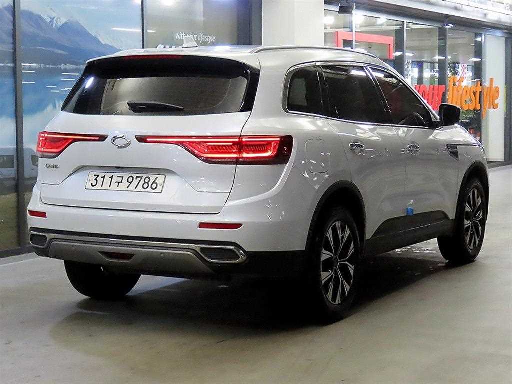 SAMSUNG QM6 - Vista 4