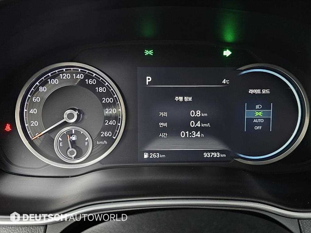 Genesis GV80 - Vista 8