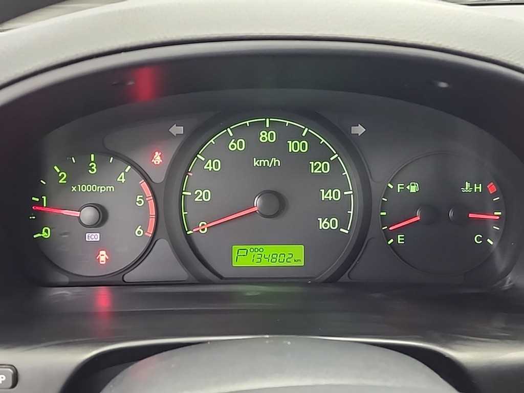 HYUNDAI Starex - Vista 6