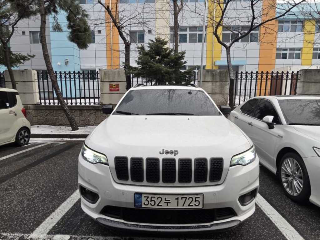 Jeep Cherokee 2021 - Importación desde Corea - HF Imports Iquique - Foto 1