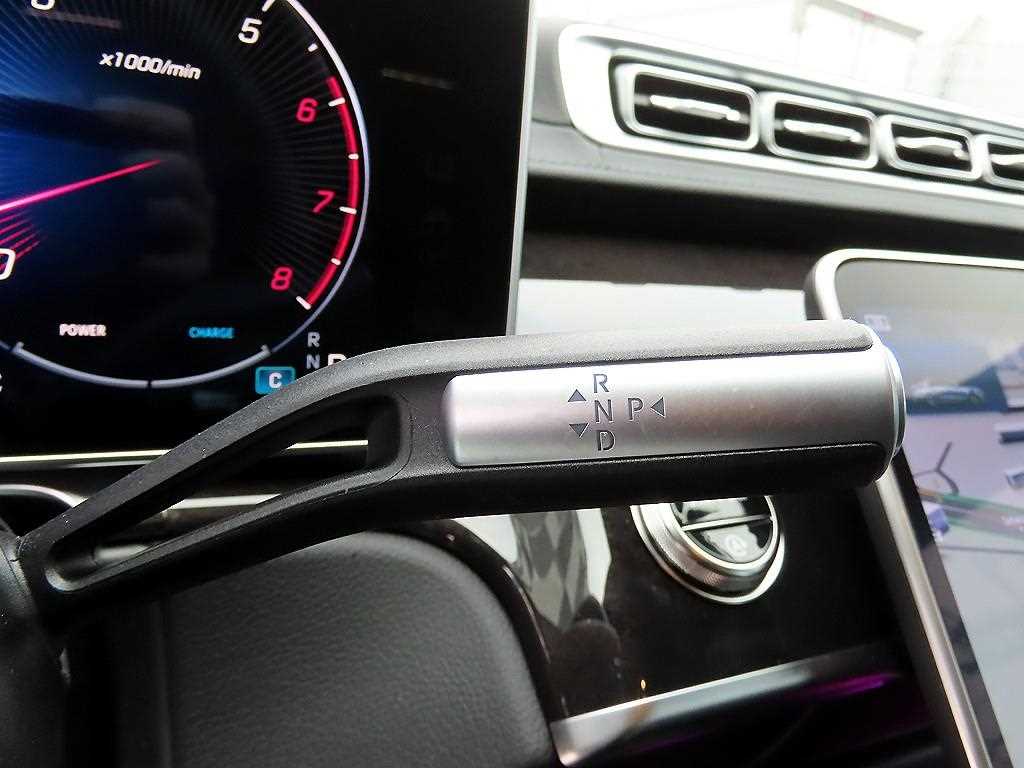 Mercedes Benz S Class - Vista 11