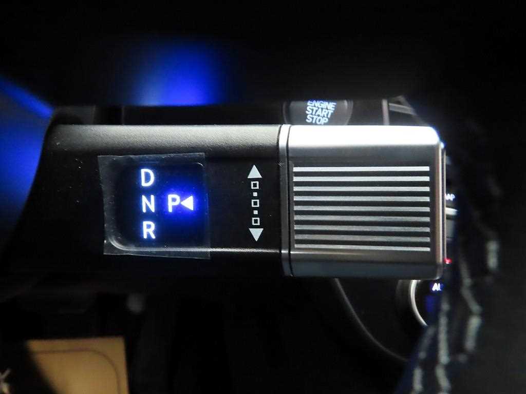 HYUNDAI Sonata - Vista 10