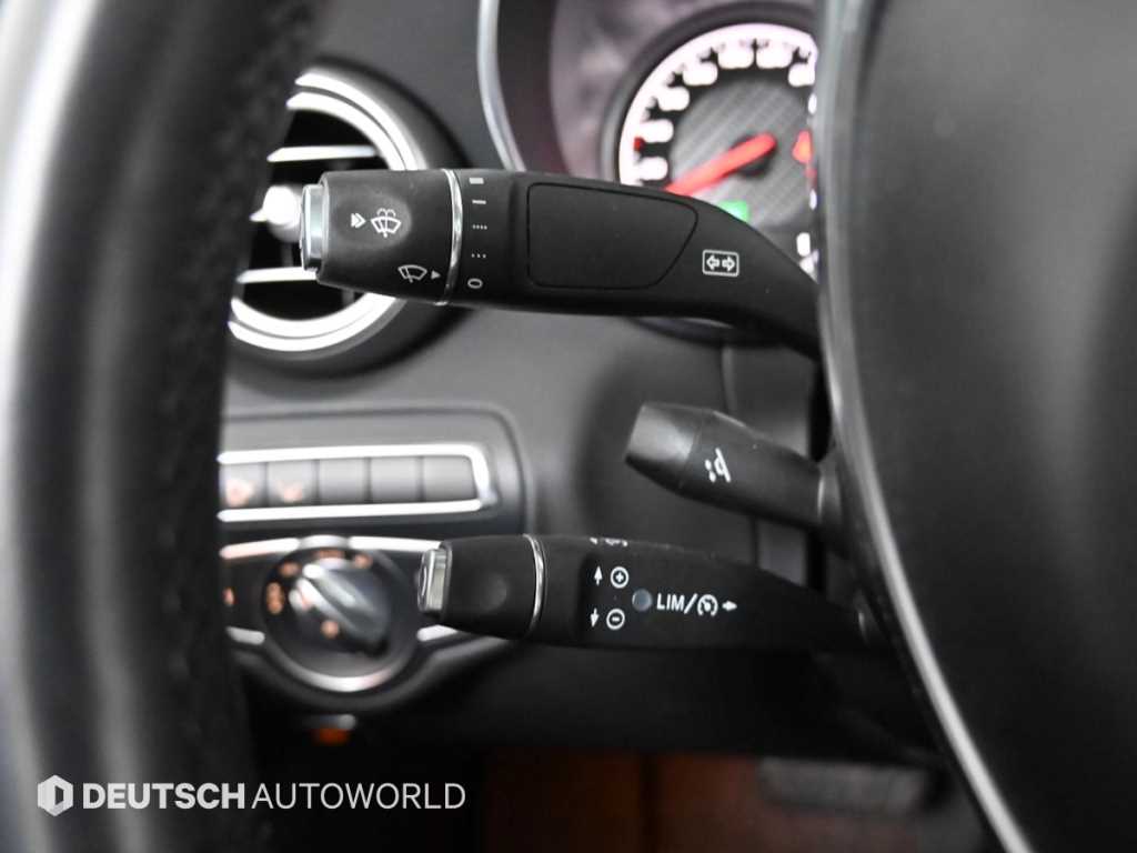 Mercedes Benz C Class 2017 Blanco - Importación desde Corea - HF Imports Iquique - Foto 16