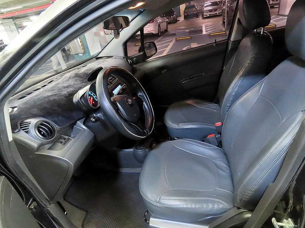 Chevrolet Spark - Vista 6