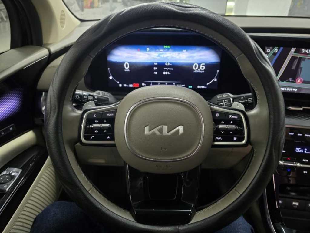 KIA Carnival - Vista 7