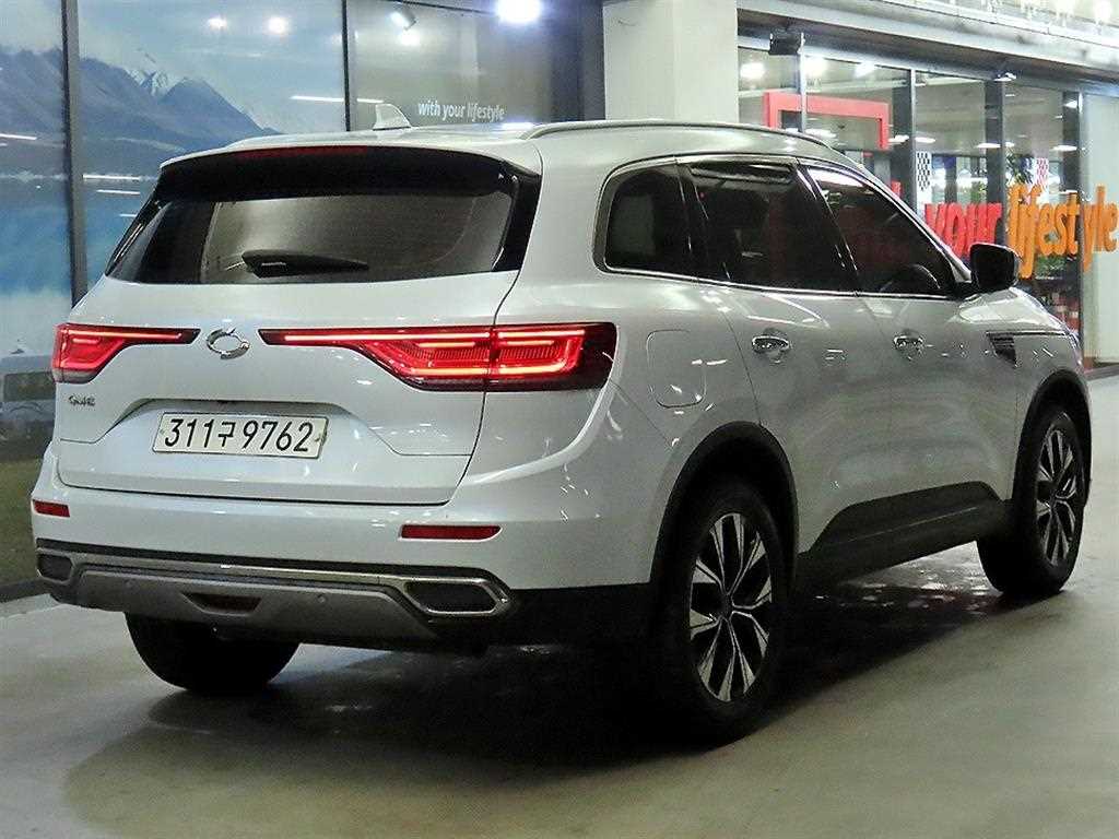 SAMSUNG QM6 - Vista 4