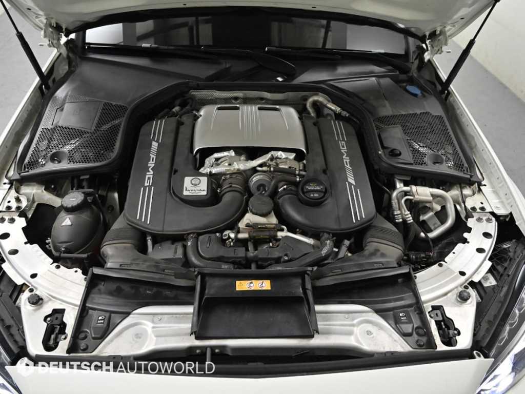 Mercedes Benz C Class - Vista 6