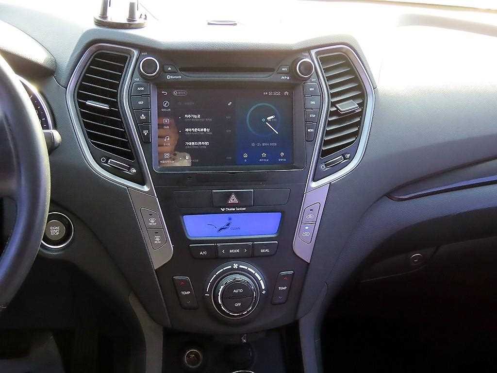 HYUNDAI Santa Fe - Vista 10