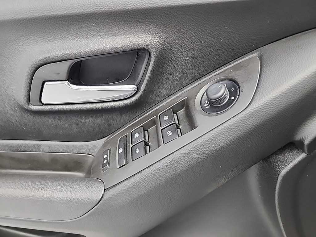 Chevrolet Trax 2015 Blanco - Importación desde Corea - HF Imports Iquique - Foto 17