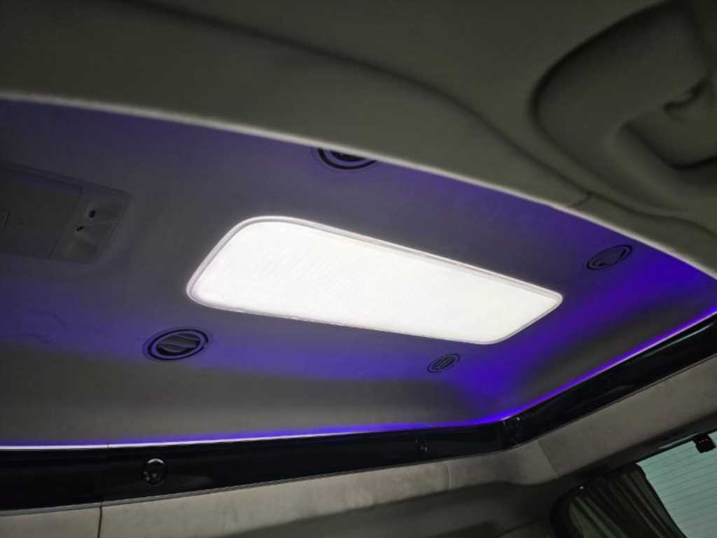 KIA Carnival - Vista 3