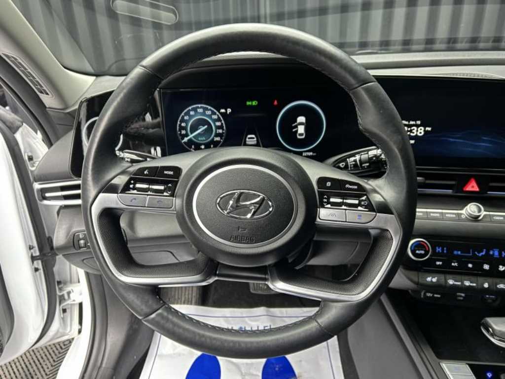 HYUNDAI Avante - Vista 8