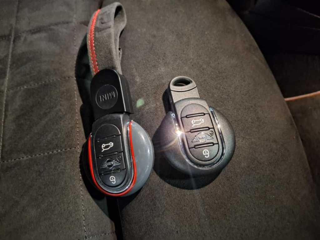 Mini Cooper 2023 Negro - Importación desde Corea - HF Imports Iquique - Foto 14