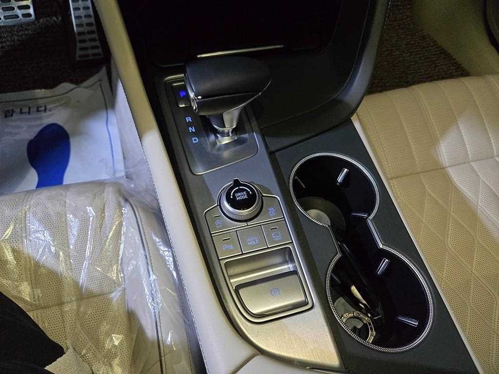 Genesis G70 - Vista 11