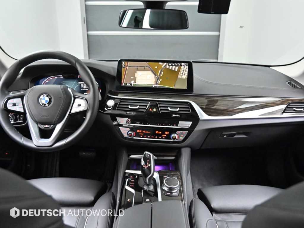 BMW 5 Series - Vista 7