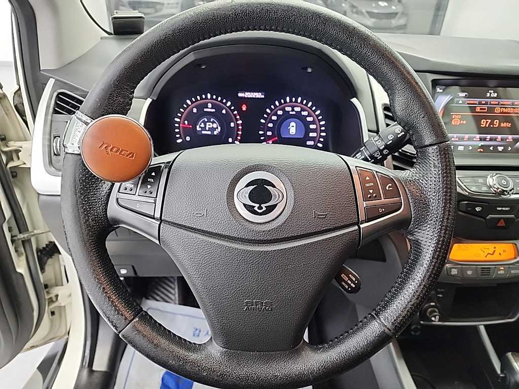 Ssangyong Korando - Vista 9