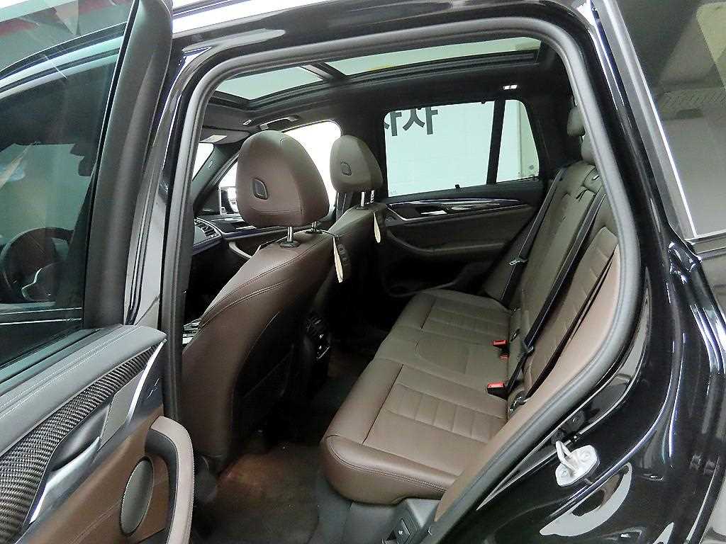 BMW X3 2022 Negro - Importación desde Corea - HF Imports Iquique - Foto 15