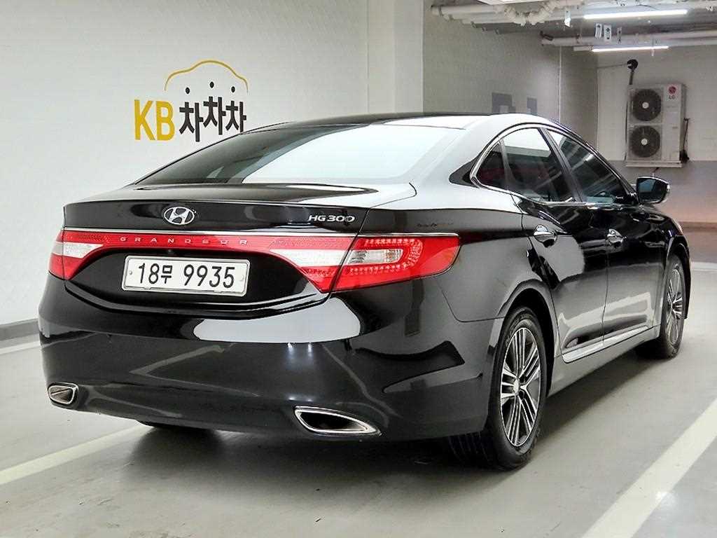 HYUNDAI Grandeur - Vista 4