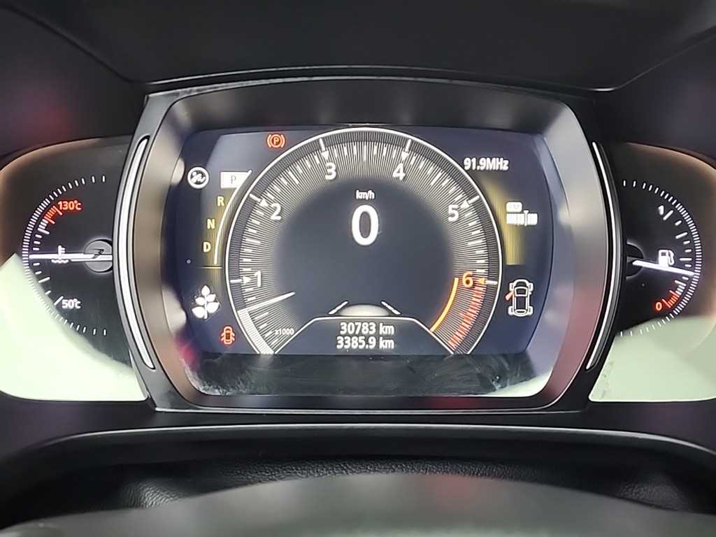 SAMSUNG QM6 - Vista 6