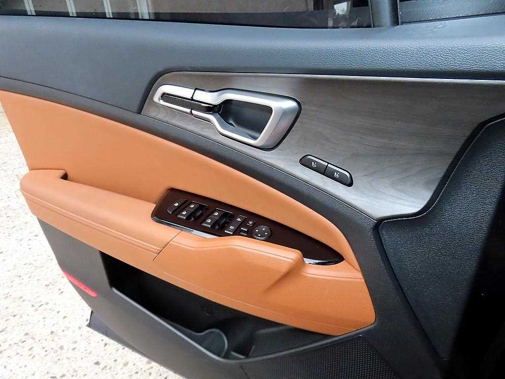 KIA Sportage - Vista 11