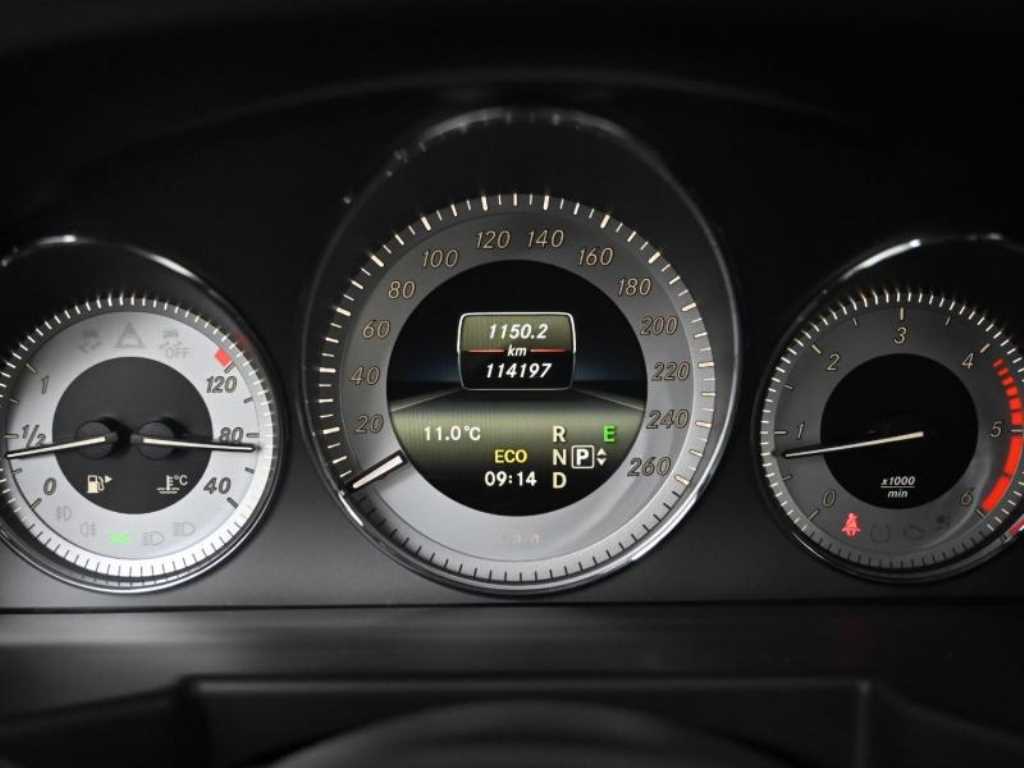 Mercedes Benz GLK Class - Vista 8