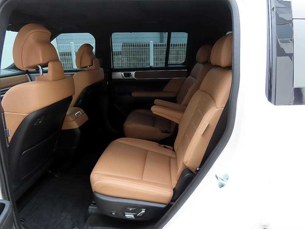 HYUNDAI Santa Fe - Vista 6