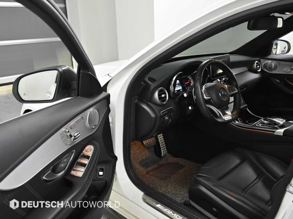 Mercedes Benz C Class - Vista 11