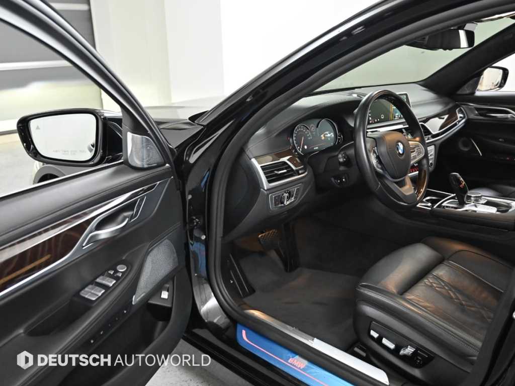 BMW 7 Series - Vista 11