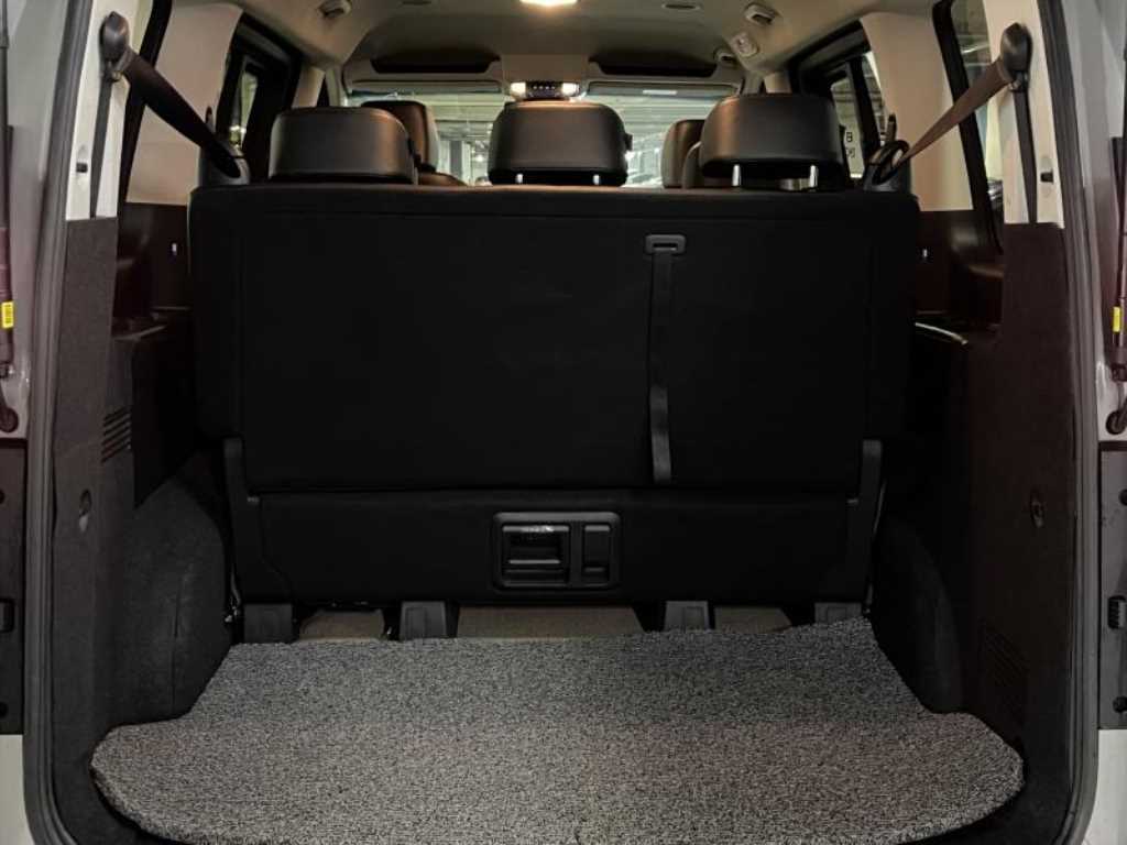 HYUNDAI Staria - Vista 7